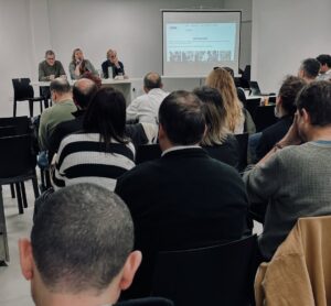 Plenario en La Bancaria Rosario3