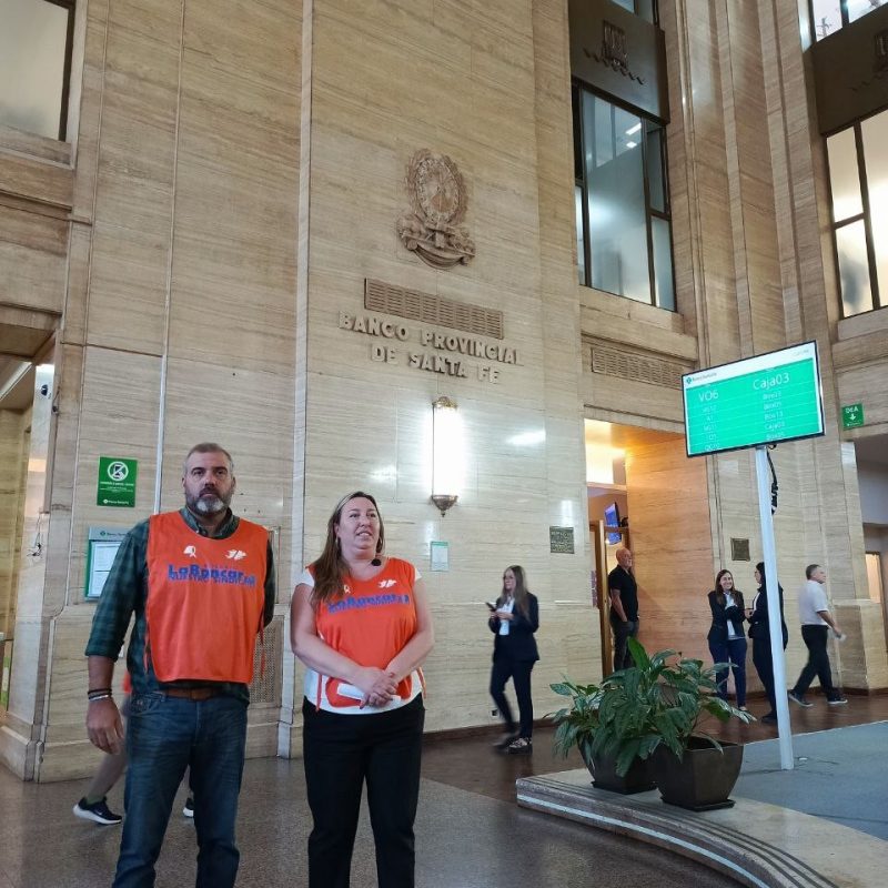 Asambleas en Banco Bersa y Santa Fe.4