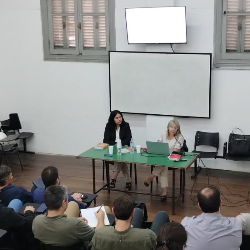 Penúltima charla3